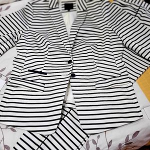 Remember THE LIMITED?!? THIS SUIT.